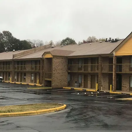 Days Inn By Wyndham King-Winston Salem Area